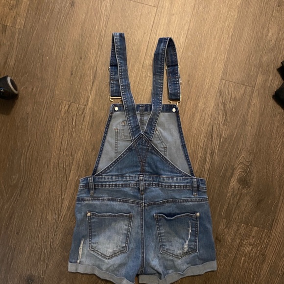 Almost Famous Overalls - Picture 2 of 3